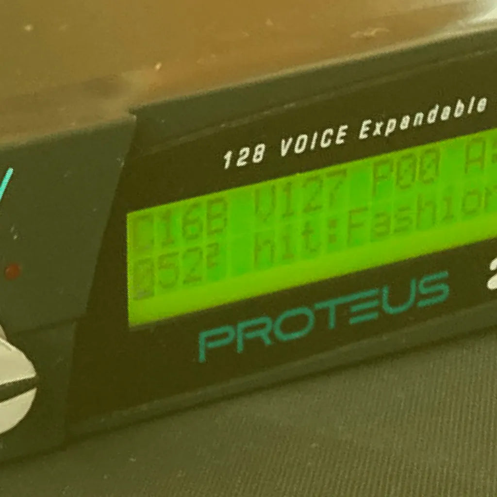 Proteus 2000 Stabs n Hits 1073 Reimagined | Serum 2 Preset